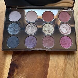 Pur Defense Eyeshadow Palette